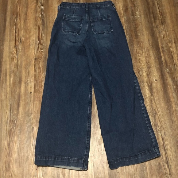 Old Navy Extra High Rise Wide Leg Jeans Women's 0 Trouser Flare in Rhie Wash - Picture 6 of 8